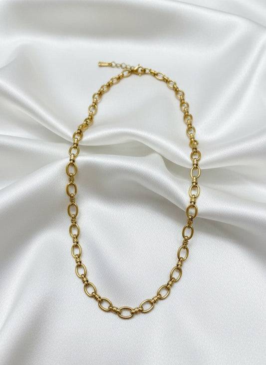 Oro Loop Necklace