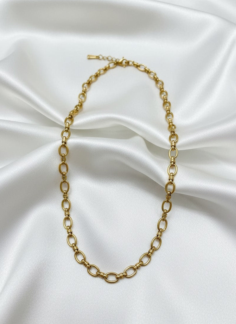 Oro Loop Necklace