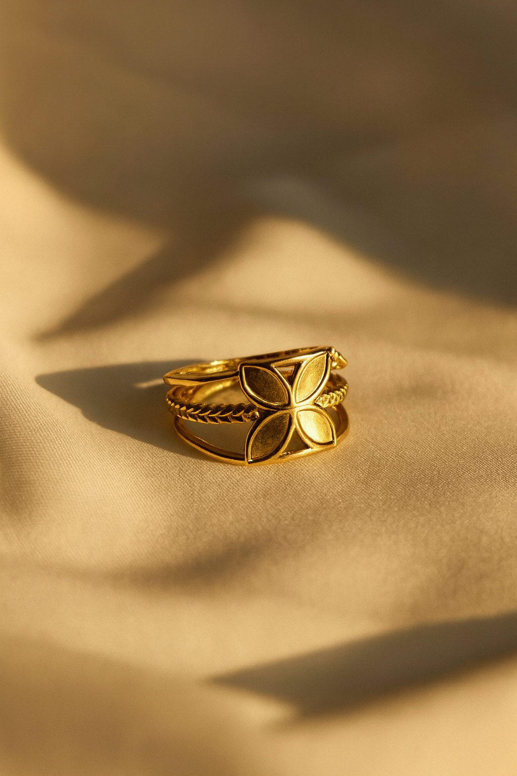 Luma Bloom Ring